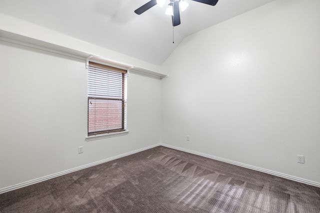 9101 Autumn Falls Drive, Fort Worth, TX 76118