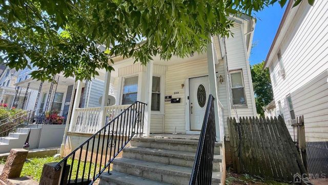 264 Seaman Street, New Brunswick, NJ 08901