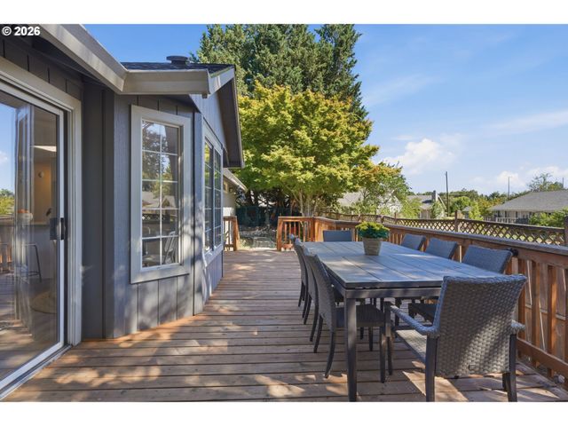 20168 Sw TILLAMOOK Ct, Tualatin, OR 97062