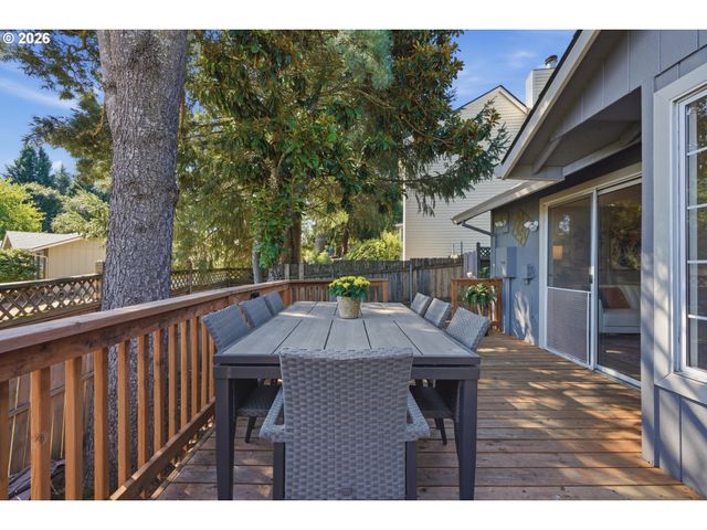 20168 Sw TILLAMOOK Ct, Tualatin, OR 97062
