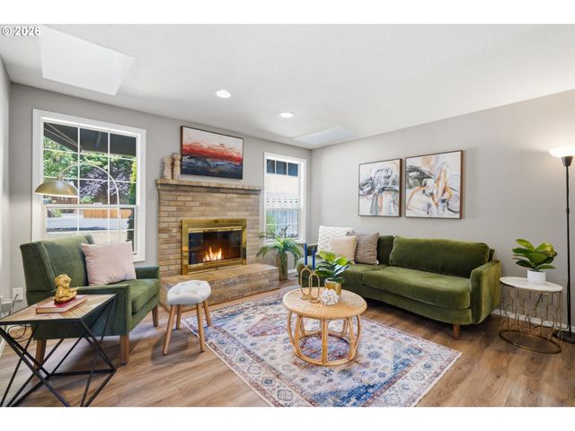 20168 Sw TILLAMOOK Ct, Tualatin, OR 97062