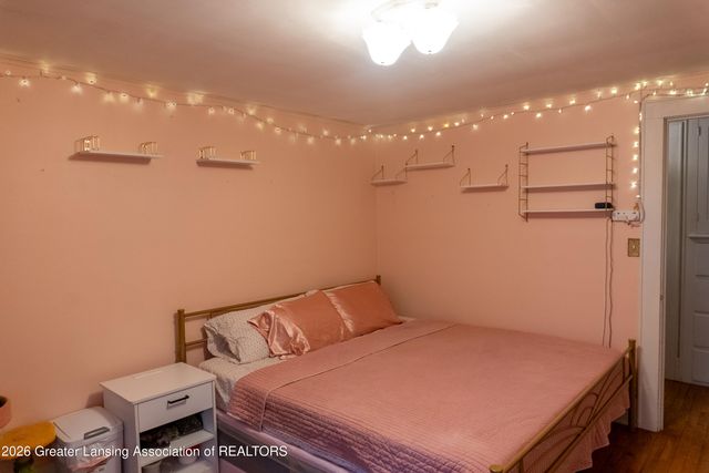 908 N Walnut Street, Lansing, MI 48906