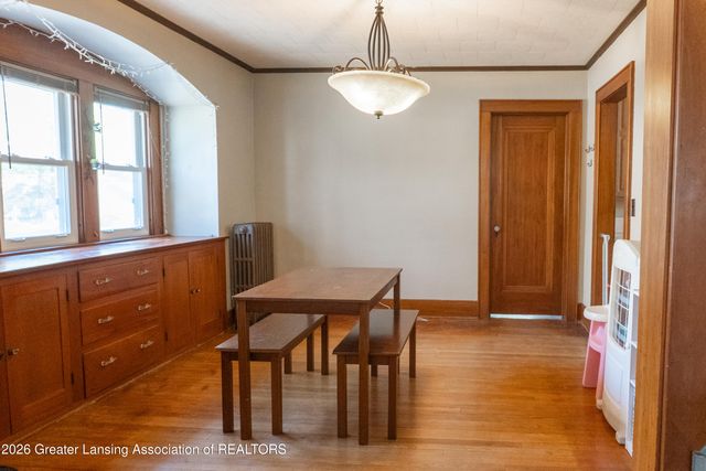 908 N Walnut Street, Lansing, MI 48906