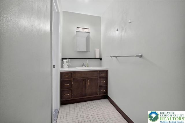 4507 Keene Street, Upper Saucon Twp, PA 18034