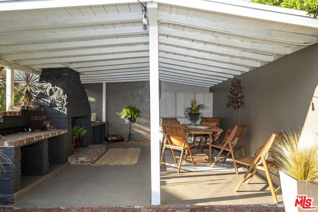 3258 Castera Avenue, Glendale, CA 91208