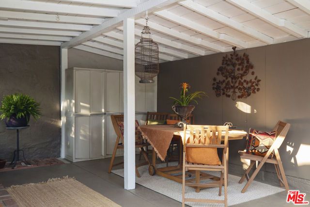 3258 Castera Avenue, Glendale, CA 91208