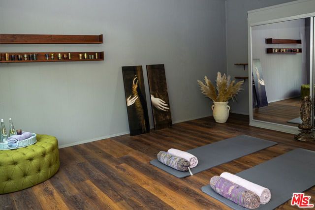 3258 Castera Avenue, Glendale, CA 91208