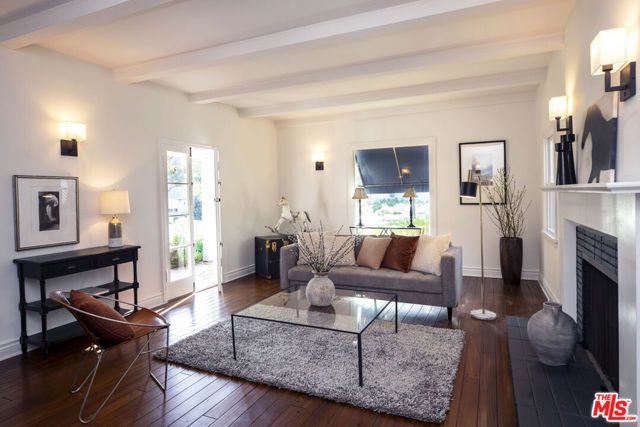 3258 Castera Avenue, Glendale, CA 91208