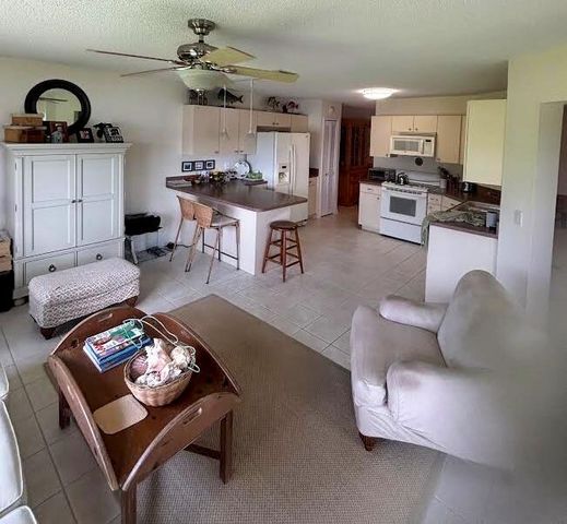 7780 STONE HARBOUR Drive 4, Lake Worth, FL 33467