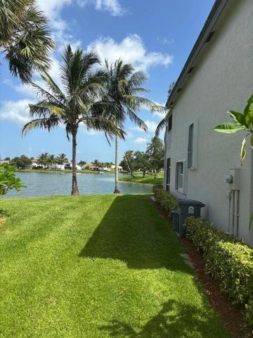 7780 STONE HARBOUR Drive 4, Lake Worth, FL 33467