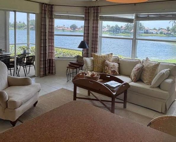 7780 STONE HARBOUR Drive 4, Lake Worth, FL 33467