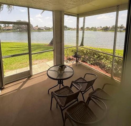 7780 STONE HARBOUR Drive 4, Lake Worth, FL 33467