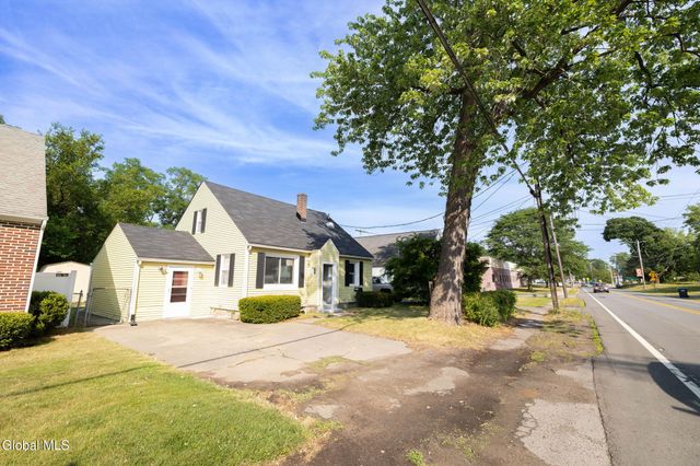 2471 Curry Road, Rotterdam, NY 12303