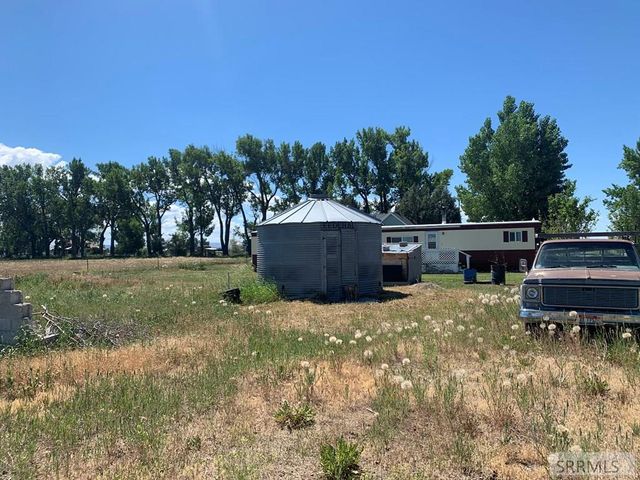 1687 N 105 N, Idaho Falls, ID 83401