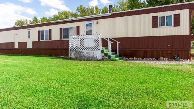 1687 N 105 N, Idaho Falls, ID 83401