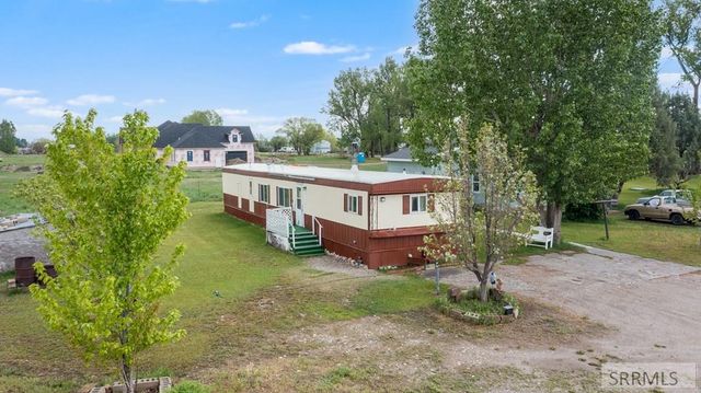 1687 N 105 N, Idaho Falls, ID 83401