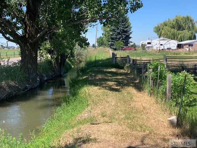 1687 N 105 N, Idaho Falls, ID 83401