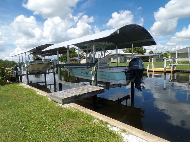 861 CONREID DRIVE NE, Port Charlotte, FL 33952
