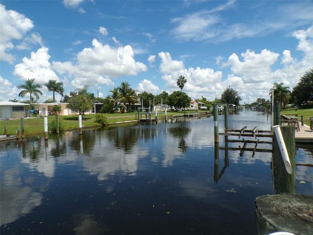 861 CONREID DRIVE NE, Port Charlotte, FL 33952