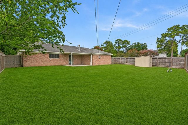 9546 Meadowvale Drive, Houston, TX 77063