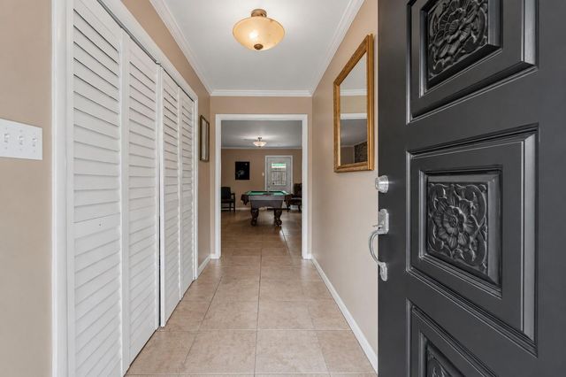 9546 Meadowvale Drive, Houston, TX 77063