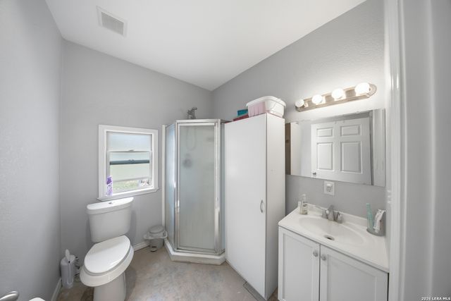 14090 Ted Williams Rd, Atascosa, TX 78002