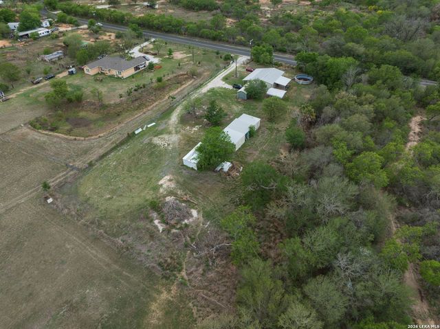 14090 Ted Williams Rd, Atascosa, TX 78002