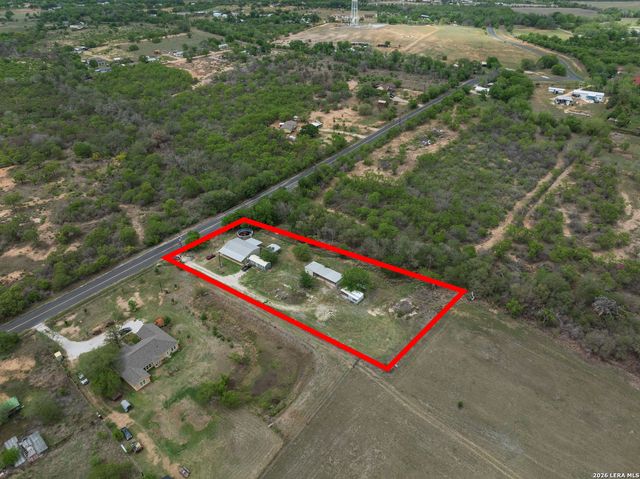 14090 Ted Williams Rd, Atascosa, TX 78002