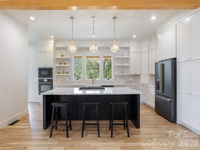 11 Magnolia View Trail, Asheville, NC 28804