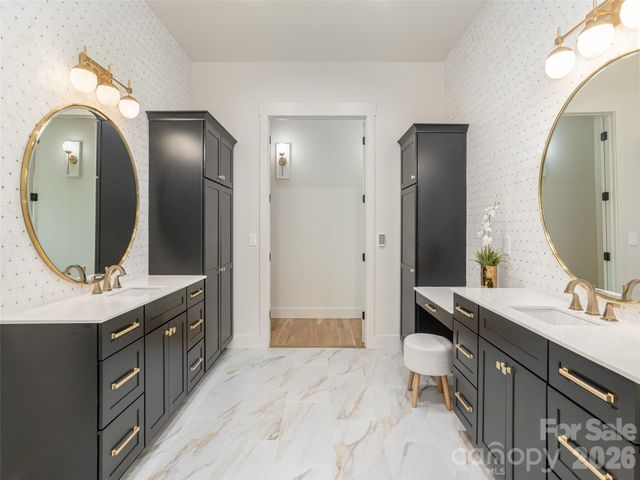 11 Magnolia View Trail, Asheville, NC 28804
