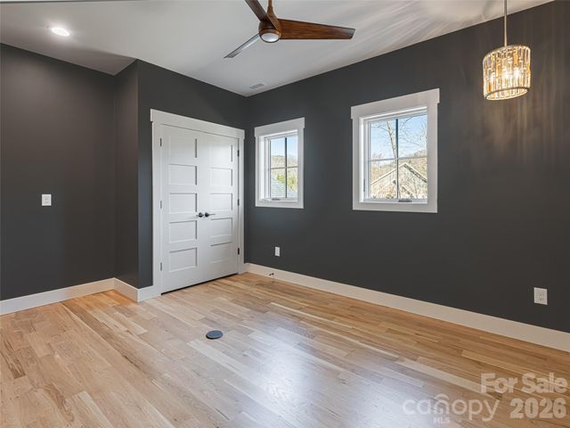 11 Magnolia View Trail, Asheville, NC 28804