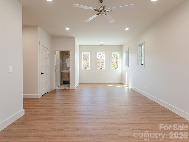 11 Magnolia View Trail, Asheville, NC 28804