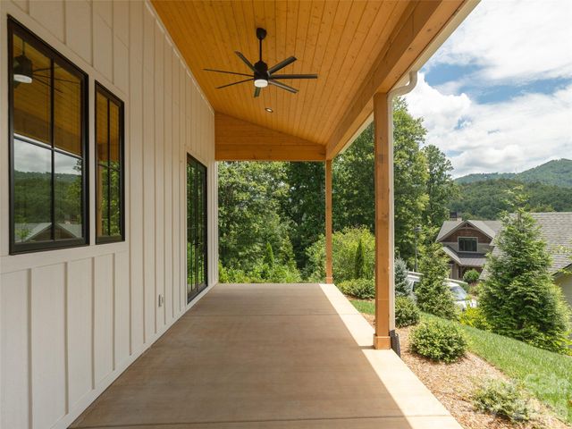 11 Magnolia View Trail, Asheville, NC 28804