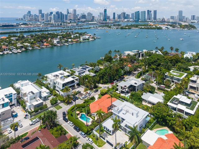 363 S Hibiscus Dr, Miami Beach, FL 33139