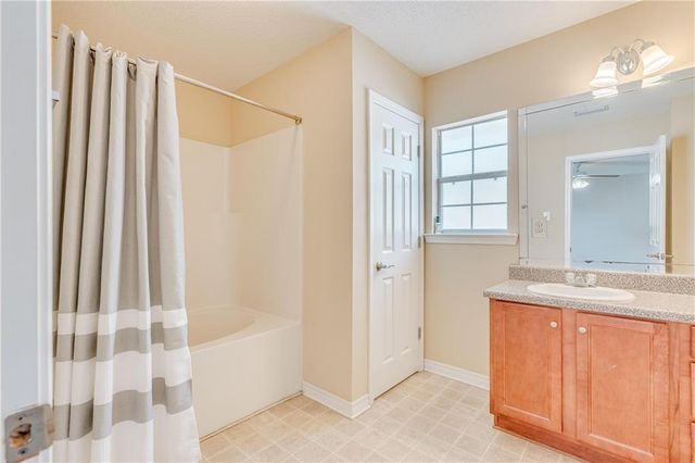 5370 Cimaron Court, Theodore, AL 36582