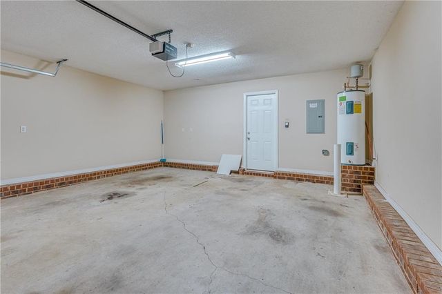 5370 Cimaron Court, Theodore, AL 36582