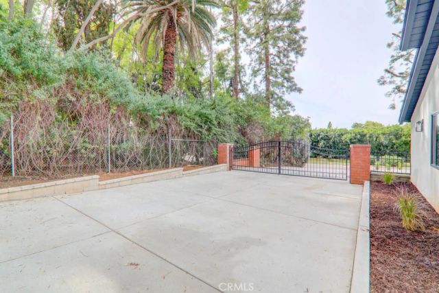 6174 Hawarden, Riverside, CA 92506