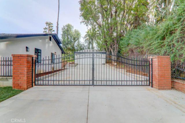 6174 Hawarden, Riverside, CA 92506