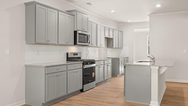 113 Crooked Lake Park, Villa Rica, GA 30180