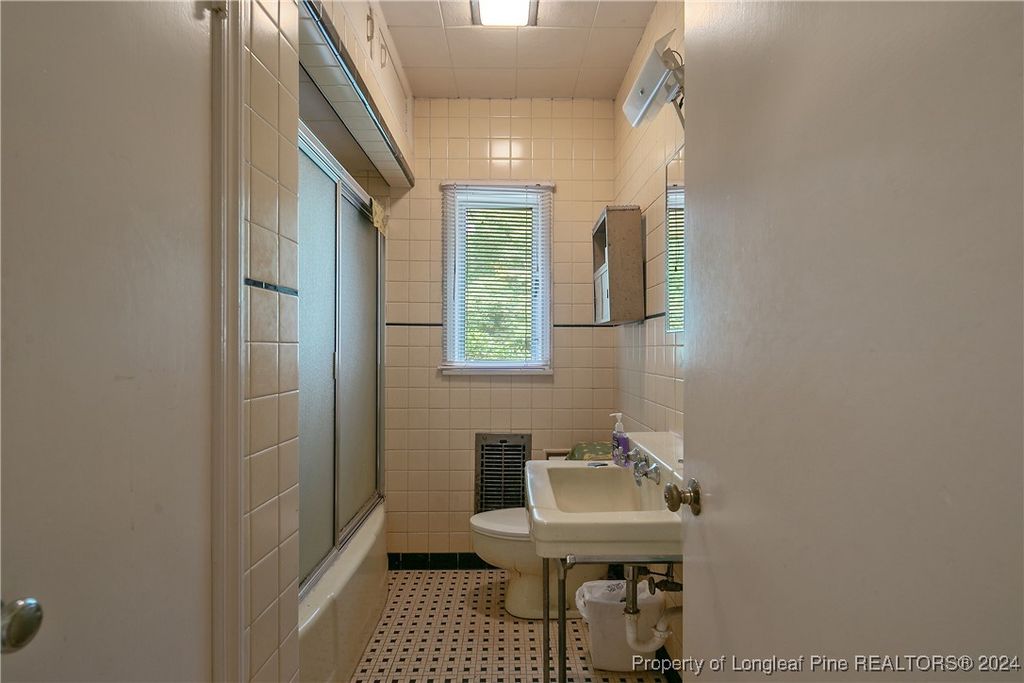 1914 Morganton Road, Fayetteville, NC 28305 — photo 22