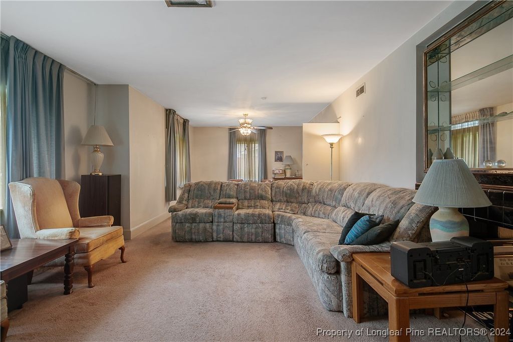 1914 Morganton Road, Fayetteville, NC 28305 — photo 5