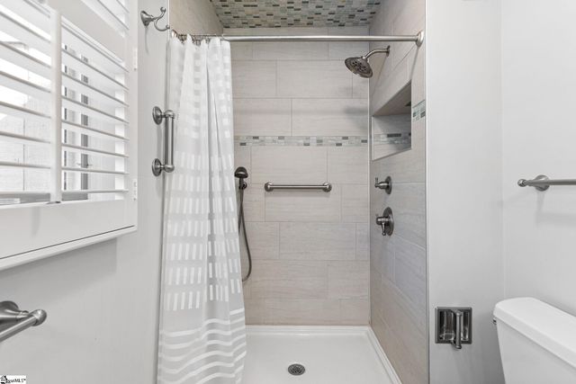 147 Ingleoak Lane, Greenville, SC 29615