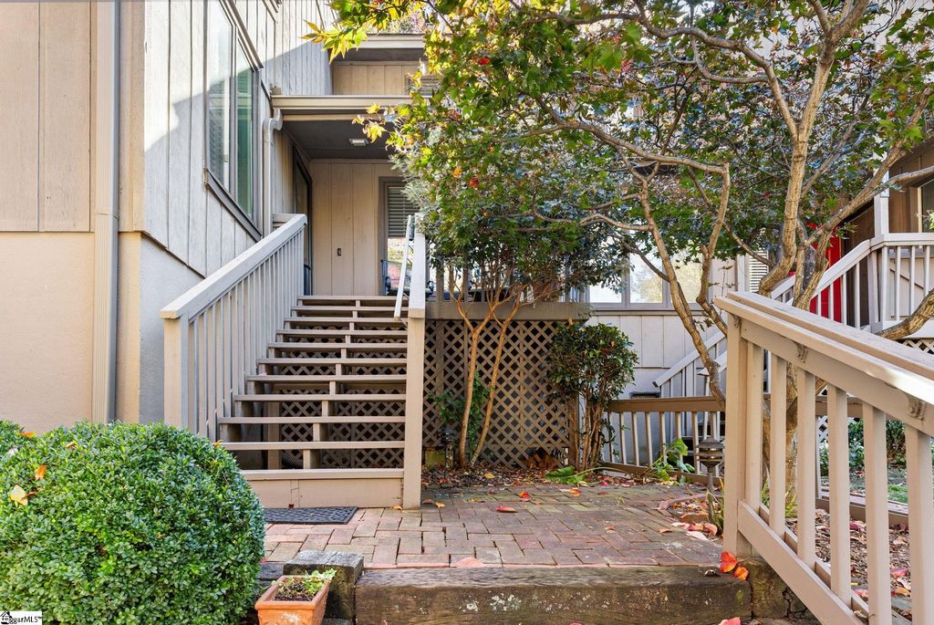 147 Ingleoak Lane, Greenville, SC 29615