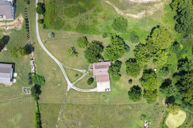 2425 Allisona Rd, Eagleville, TN 37060