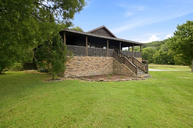 2425 Allisona Rd, Eagleville, TN 37060