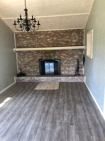 28210 Vandy Street, Harrison Twp, MI 48045