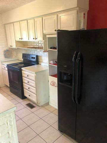 28210 Vandy Street, Harrison Twp, MI 48045