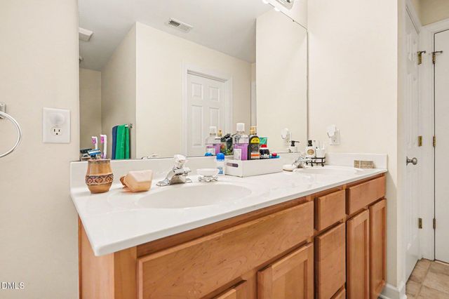 40 Fox Chapel Lane, Pittsboro, NC 27312