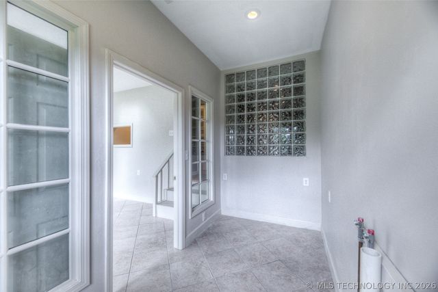 4912 S 165th West Avenue, Sand Springs, OK 74063