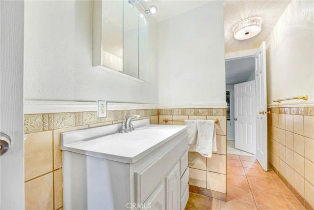 14323 Califa, Sherman Oaks, CA 91401